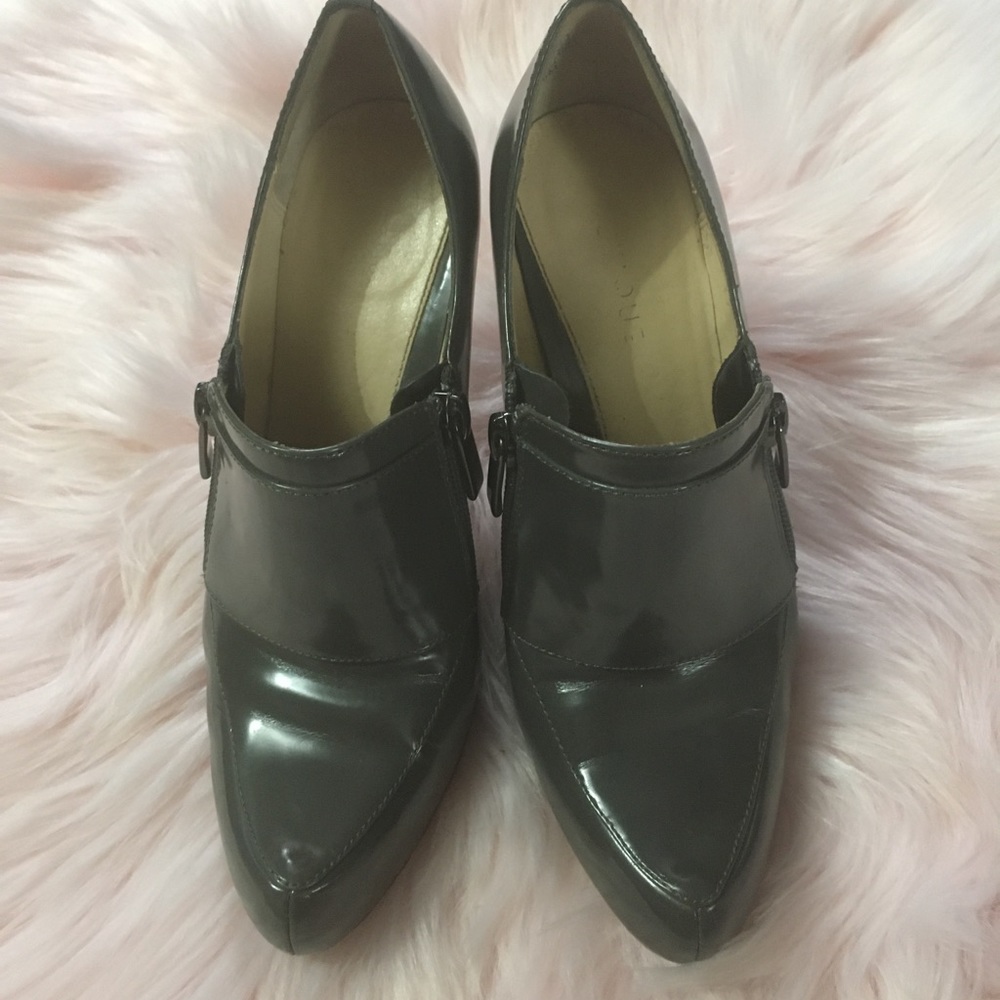 Boutique Tisha Grey Booties Nordstrom Zipper Heel Career Classic Indie Glam - Picture 5 of 9